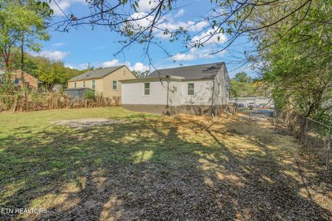 Tiny photo for 1005 Wilder Place, Knoxville, TN 37915 (MLS # 1318934)