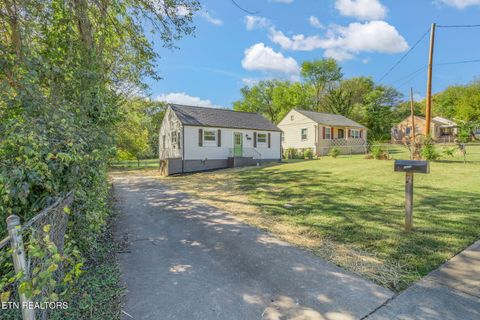 Tiny photo for 1005 Wilder Place, Knoxville, TN 37915 (MLS # 1318934)