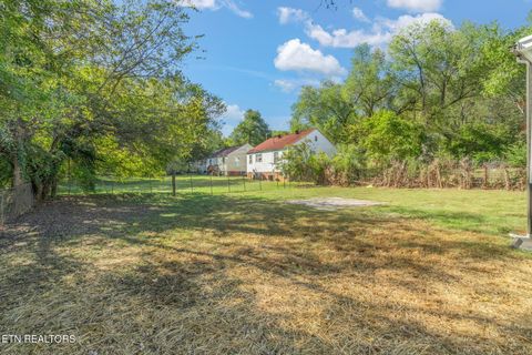 Tiny photo for 1005 Wilder Place, Knoxville, TN 37915 (MLS # 1318934)