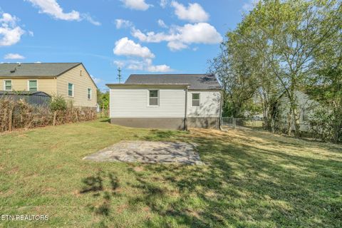 Tiny photo for 1005 Wilder Place, Knoxville, TN 37915 (MLS # 1318934)