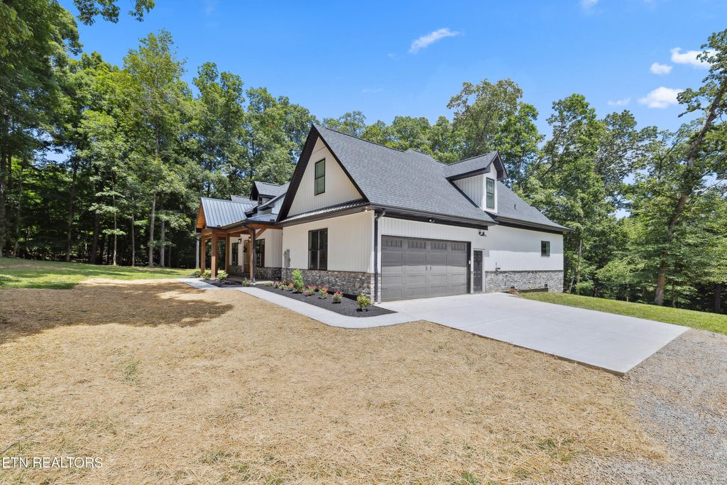 Photo of 510 Temple Rd, Seymour, TN 37865 (MLS # 1305413)