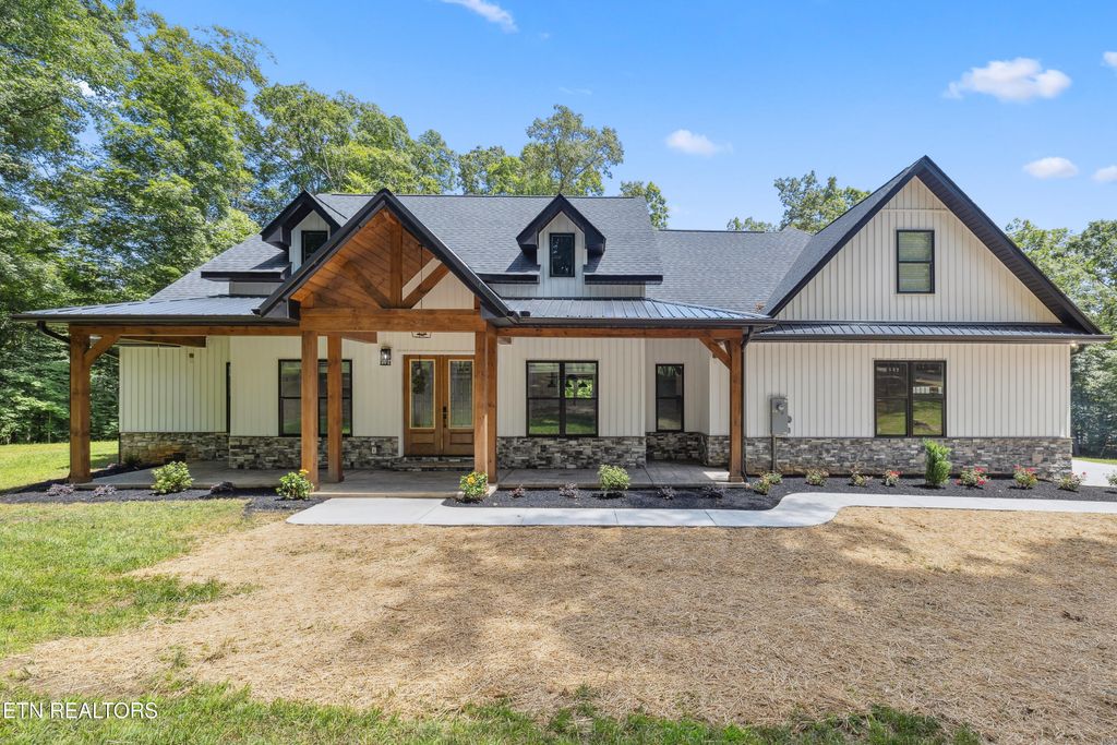 Photo of 510 Temple Rd, Seymour, TN 37865 (MLS # 1305413)