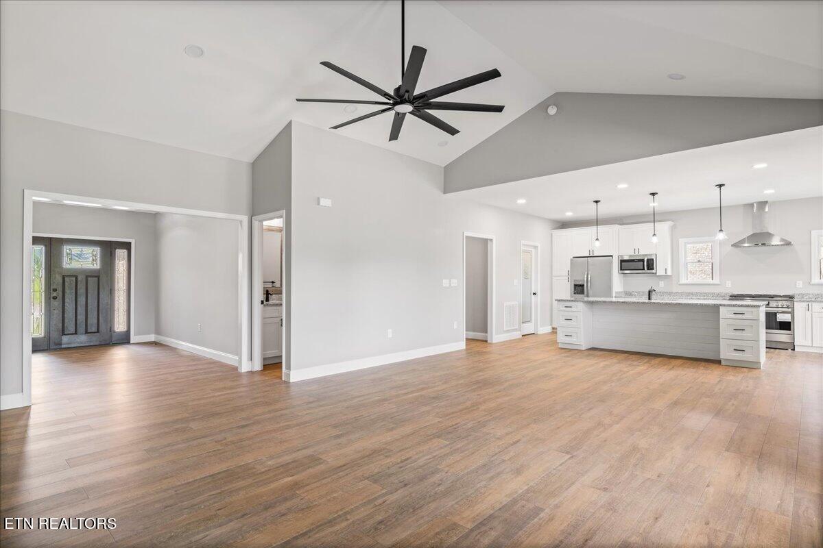 161 Grandview Lane