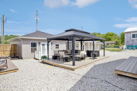 Tiny photo for 325 7Th St, Rocky Top, TN 37769 (MLS # 1337592)