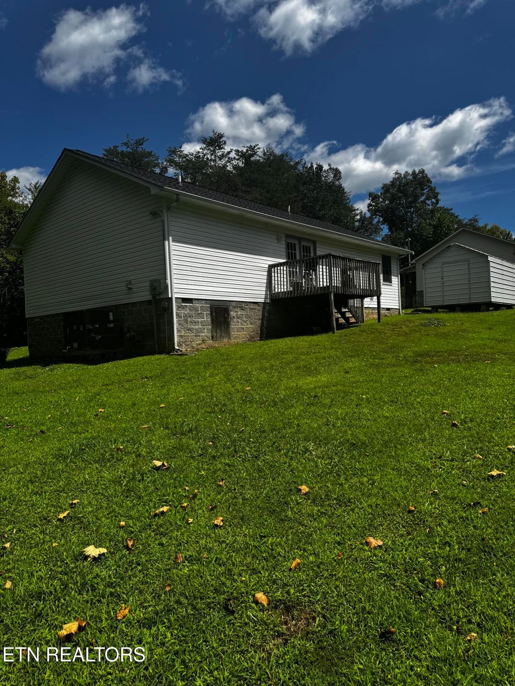 Photo of 122 Brownlow Drive, Rockwood, TN 37854 (MLS # 1310623)
