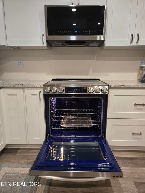 Tiny photo for 316 Bowers Park Circle, Knoxville, TN 37920 (MLS # 1322985)