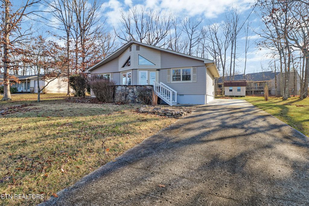 Photo of 119 Eagle Lane, Crossville, TN 38558 (MLS # 1324729)