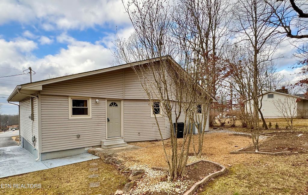 Photo of 119 Eagle Lane, Crossville, TN 38558 (MLS # 1324729)