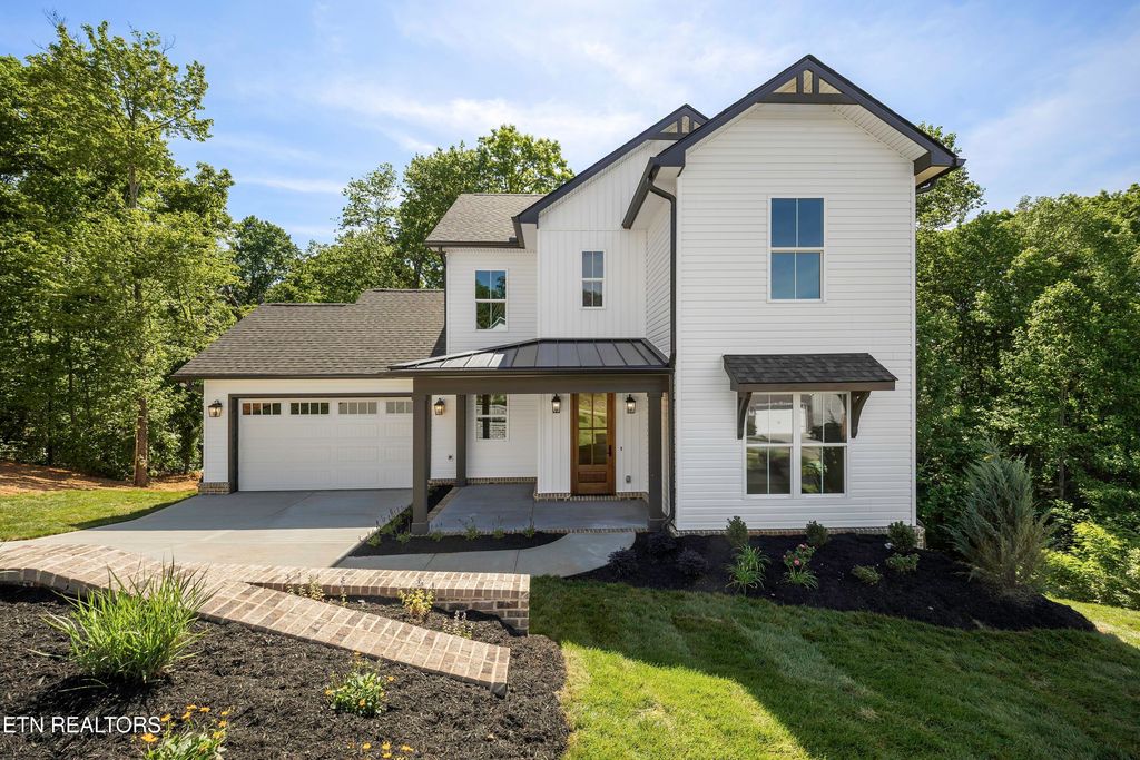 Photo of 9832 Chesney Hill Lane, Knoxville, TN 37931 (MLS # 1340030)