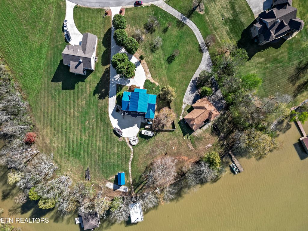 Photo of 124 Marble View Drive, Kingston, TN 37763 (MLS # 1282021)