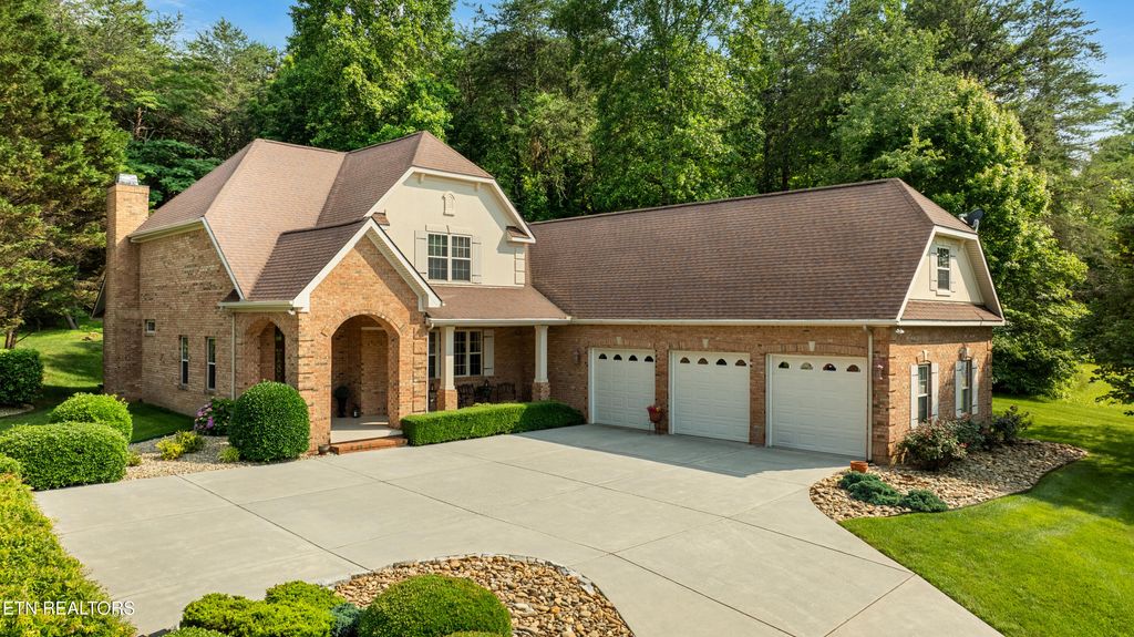 Photo of 725 Wood Duck Drive, Vonore, TN 37885 (MLS # 1319876)