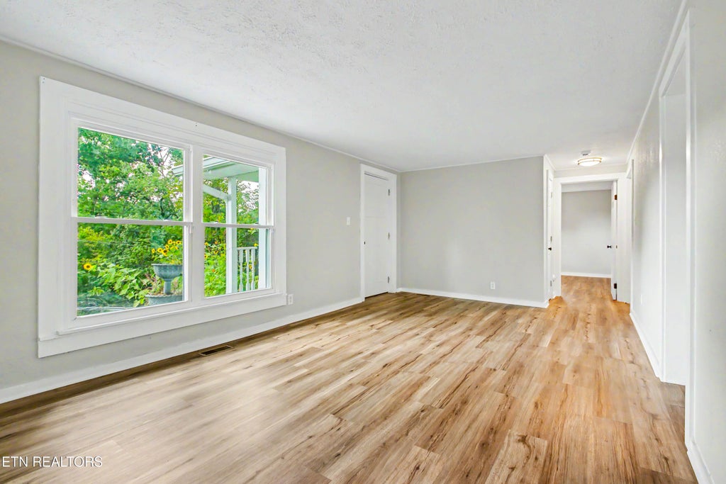 Photo of 207 Bethel Rd, Clinton, TN 37716 (MLS # 1352728)