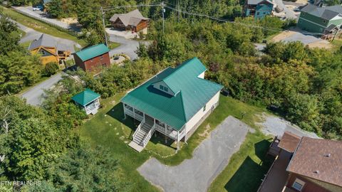 Tiny photo for 807 Wattle Blossom Way, Gatlinburg, TN 37738 (MLS # 1317560)