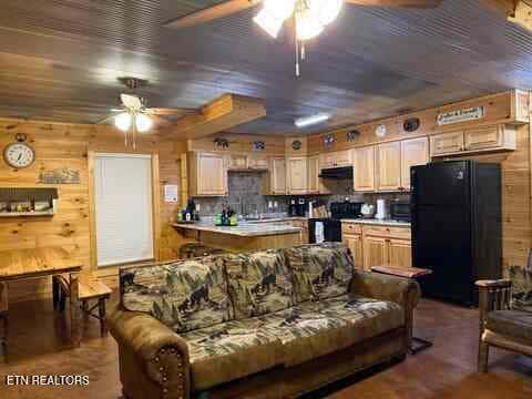 Tiny photo for 1142 Little Round Top Way, Townsend, TN 37882 (MLS # 1349843)