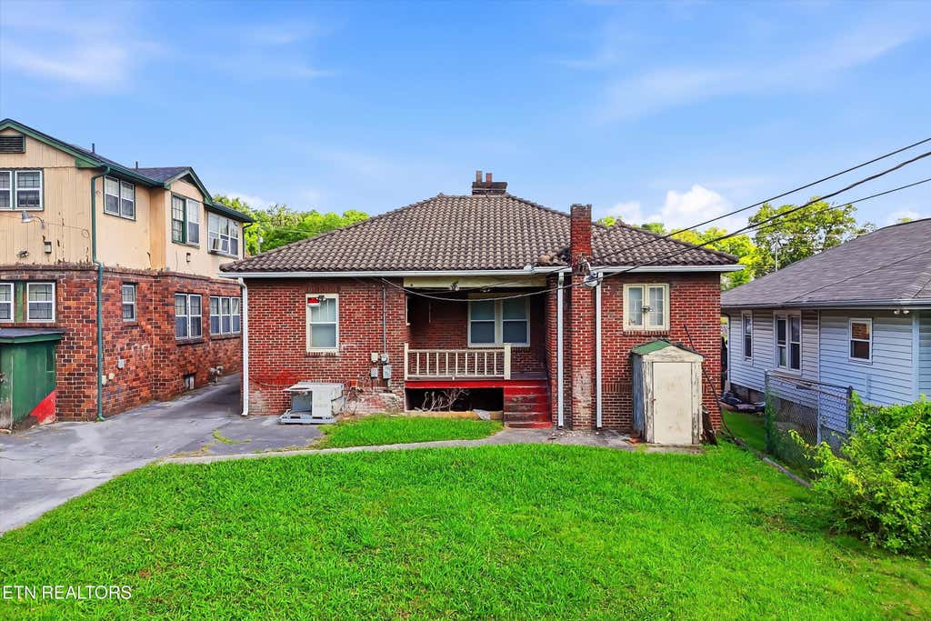 Photo of 3208 E Magnolia Ave, Knoxville, TN 37914 (MLS # 1345430)