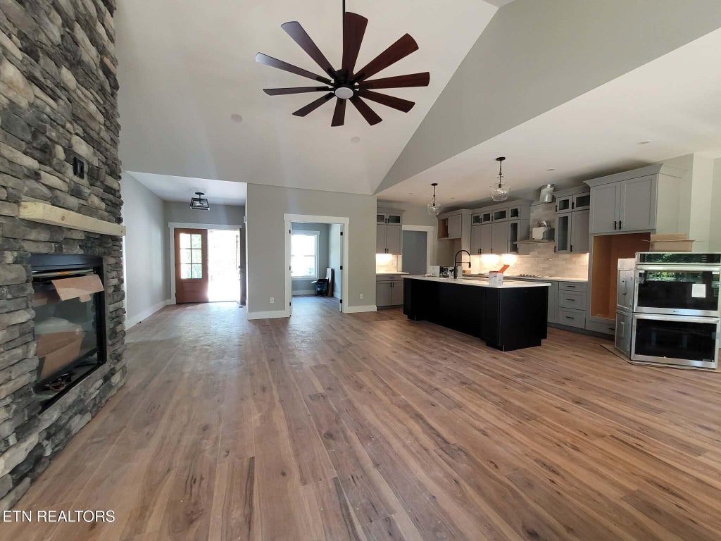 Photo of 101 Odali Lane, Loudon, TN 37774 (MLS # 1354093)