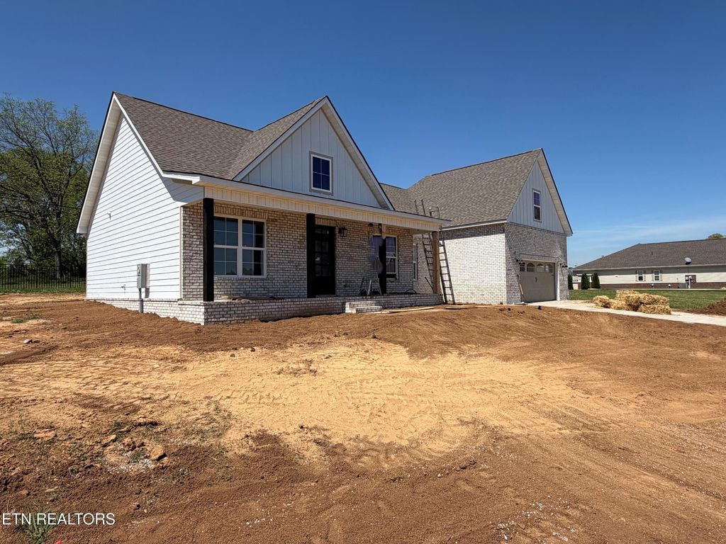 Photo of 5122 Aspen Ave, Morristown, TN 37813 (MLS # 1337070)