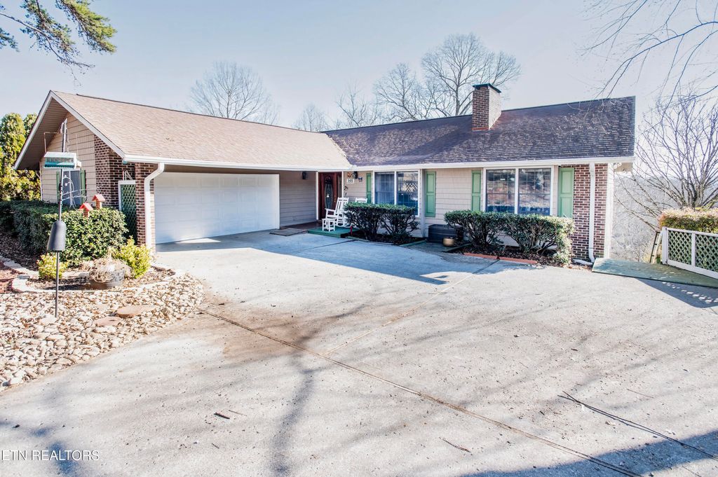 Photo of 145 Chahyga Way, Loudon, TN 37774 (MLS # 1325904)