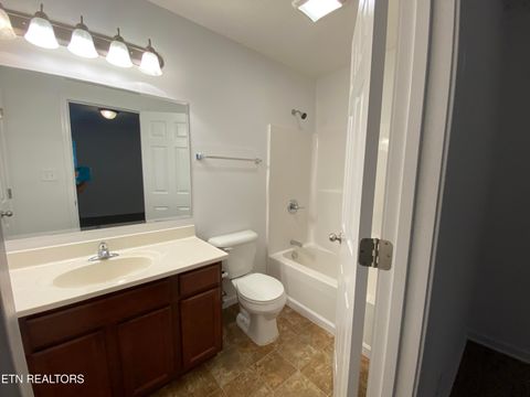 Tiny photo for 195 Sutton Lane, Knoxville, TN 37909 (MLS # 1316059)
