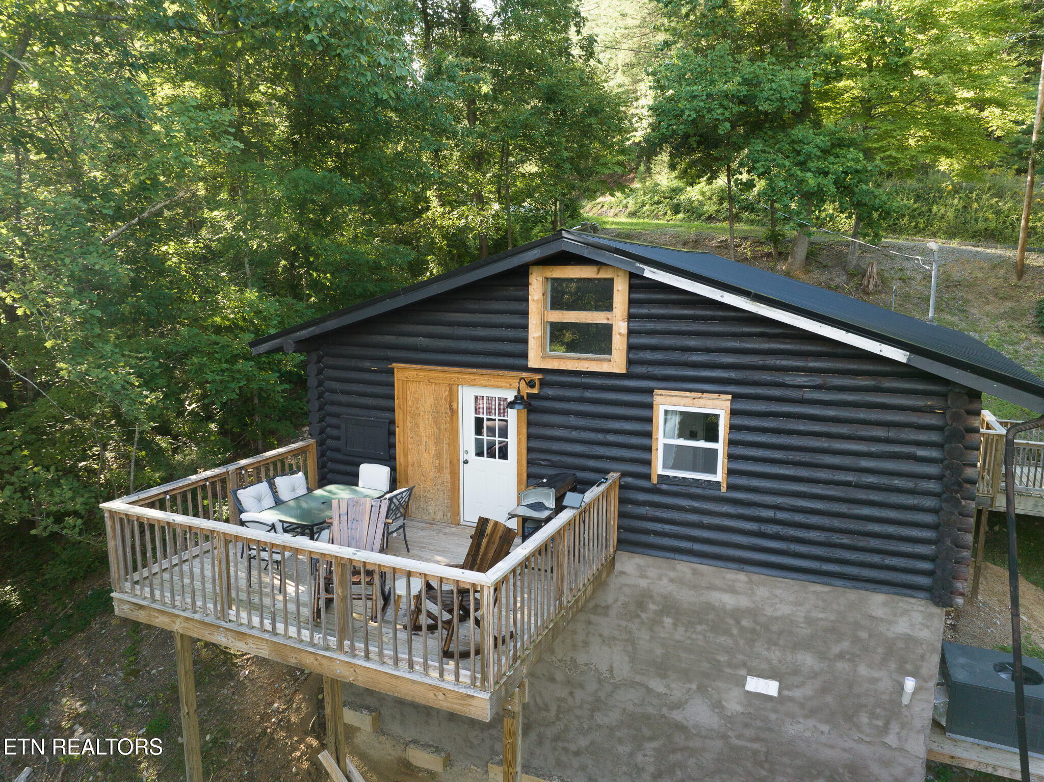 1065 Shell Mountain Rd