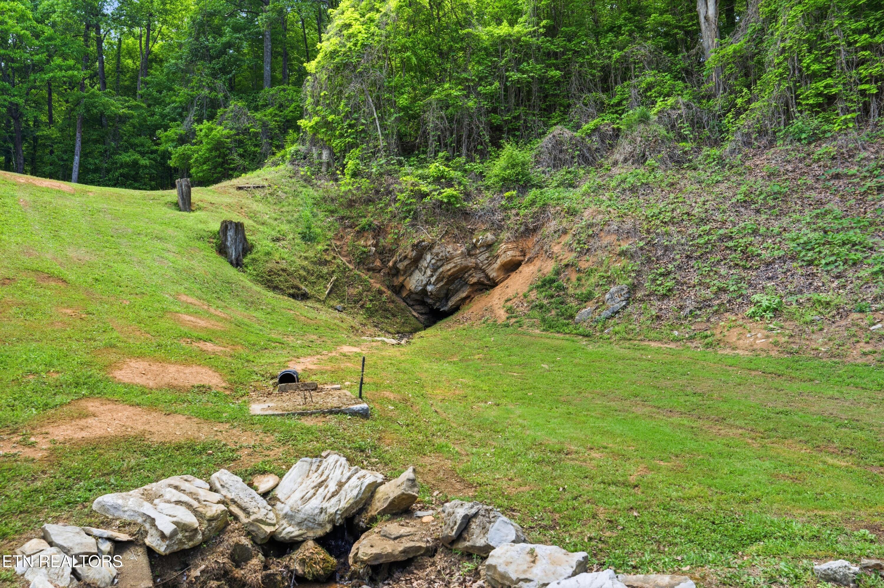 1913 E Union Valley Rd