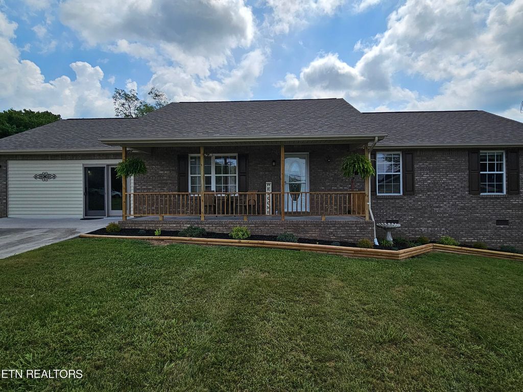 Photo of 169 Christina Circle, Maynardville, TN 37807 (MLS # 1273152)