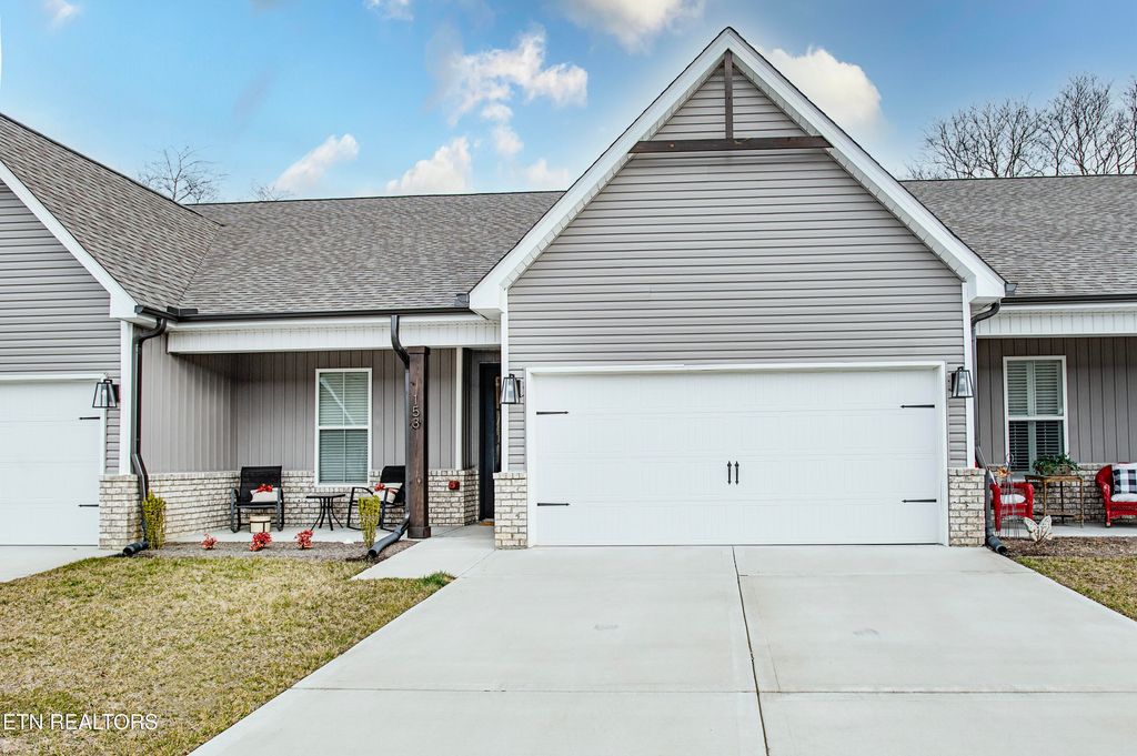 Photo of 153 Elise Way, Lenoir City, TN 37771 (MLS # 1329997)