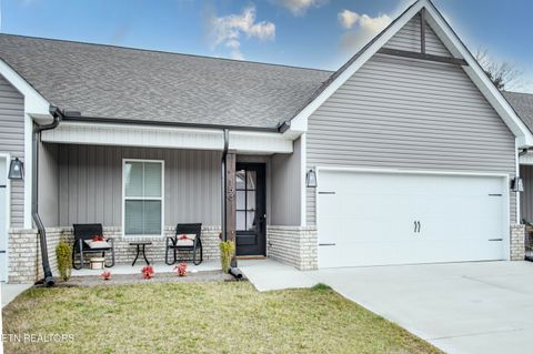 Photo of 153 Elise Way, Lenoir City, TN 37771 (MLS # 1329997)