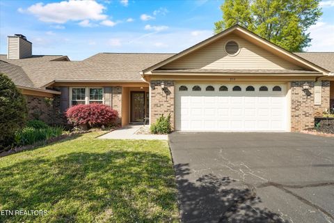 Photo of 914 Jamestown Way, Maryville, TN 37803 (MLS # 1336235)