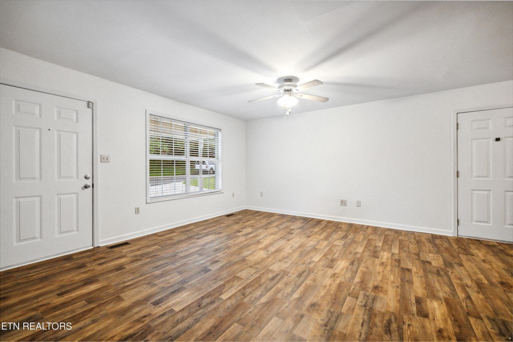 Photo of 174 Cross Creek Rd, Maynardville, TN 37807 (MLS # 1261957)