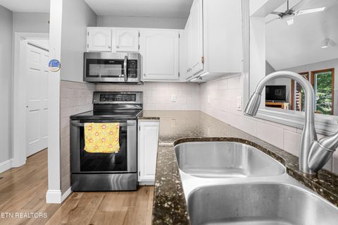 Tiny photo for 116 Knollwood Lane, Crossville, TN 38558 (MLS # 1323483)