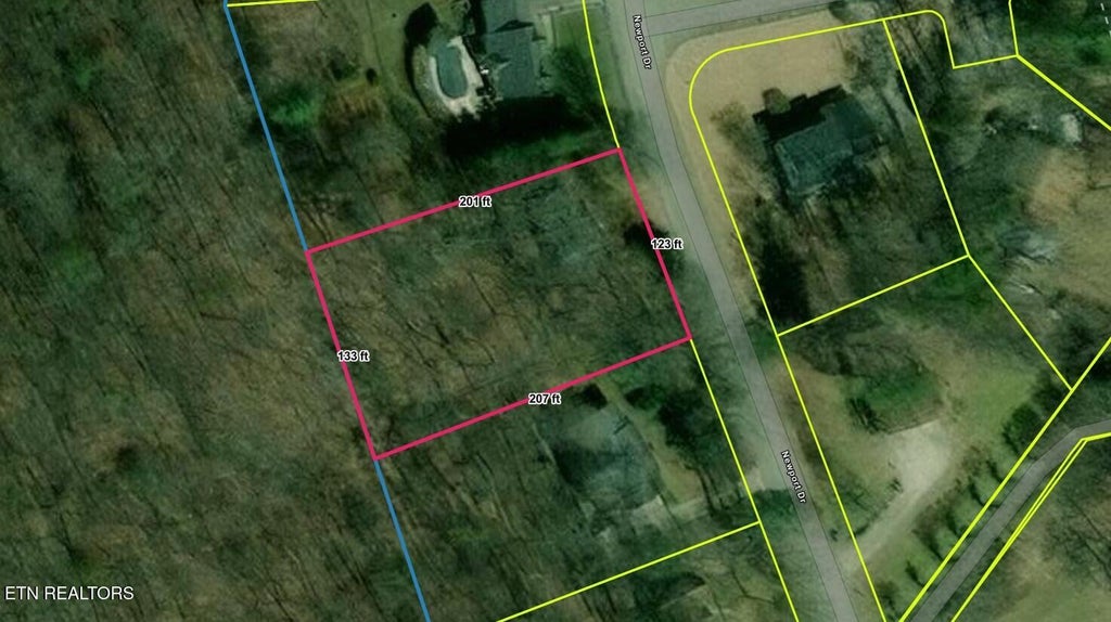 Photo of 129 Newport Drive, Oak Ridge, TN 37830 (MLS # 1346772)