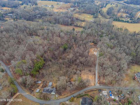 Tiny photo for 479 Black Oak Rd, Clinton, TN 37716 (MLS # 1328463)