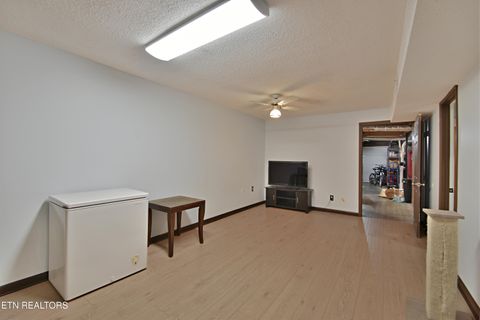 Tiny photo for 729 Owl Hollow Rd, Knoxville, TN 37923 (MLS # 1324183)