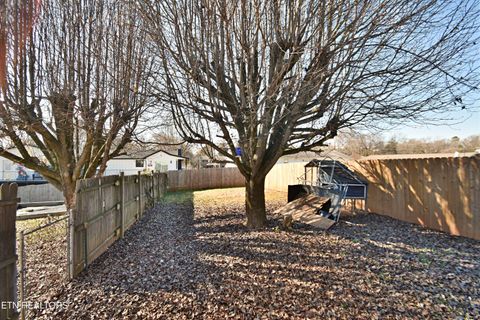 Tiny photo for 729 Owl Hollow Rd, Knoxville, TN 37923 (MLS # 1324183)