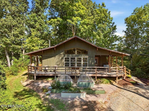 Photo of 295 John Hedden Way, Thorn Hill, TN 37881 (MLS # 1354611)
