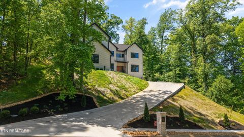 Tiny photo for 1135 Oak Chase Blvd, Lenoir City, TN 37772 (MLS # 1337425)