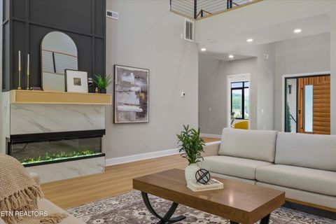 Tiny photo for 1135 Oak Chase Blvd, Lenoir City, TN 37772 (MLS # 1337425)