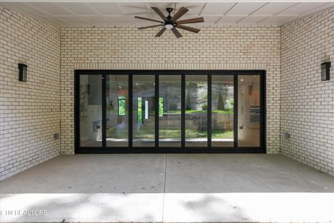 Tiny photo for 1135 Oak Chase Blvd, Lenoir City, TN 37772 (MLS # 1337425)