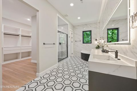 Tiny photo for 1135 Oak Chase Blvd, Lenoir City, TN 37772 (MLS # 1337425)