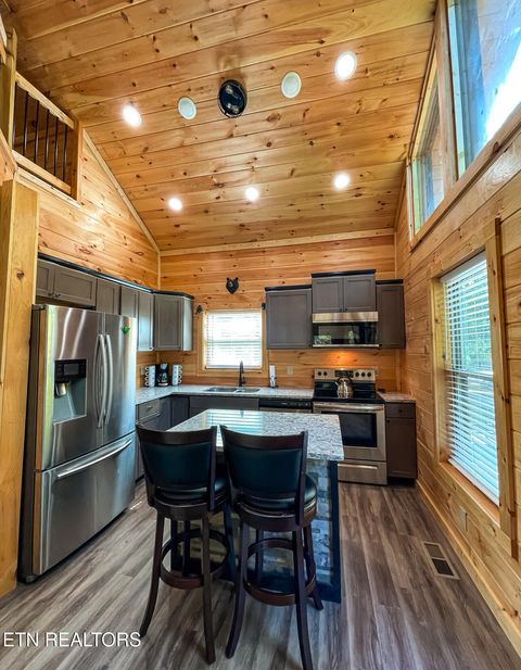 Tiny photo for 866 Cabin Creek Way, Sevierville, TN 37862 (MLS # 1317278)