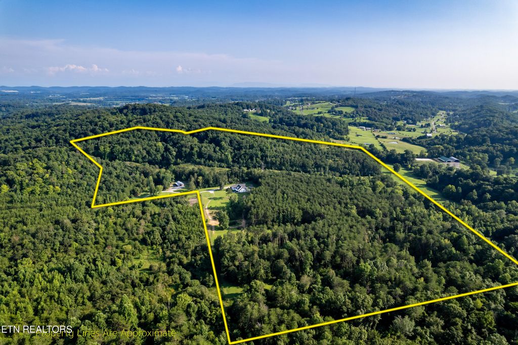 Photo of 1404 Little Valley Rd, Blaine, TN 37709 (MLS # 1272357)