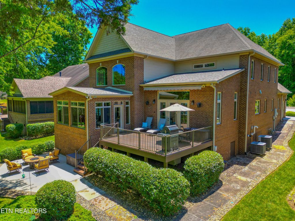 Photo of 319 Falcon Tr, Vonore, TN 37885 (MLS # 1265671)