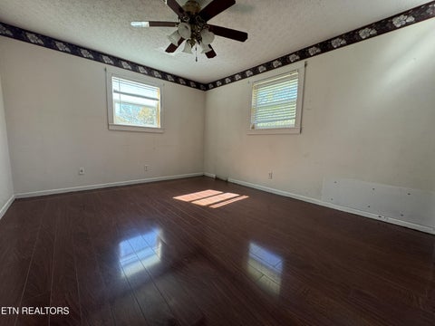 Tiny photo for 805 Knight Rd, Knoxville, TN 37920 (MLS # 1359917)