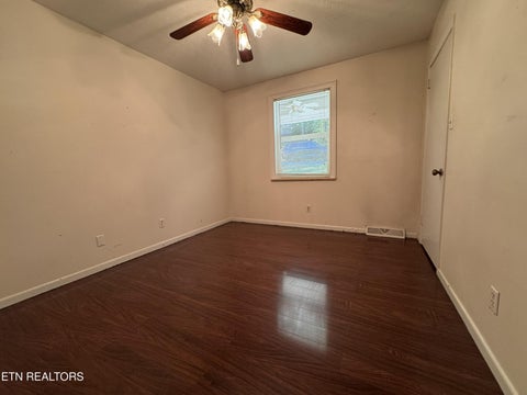 Tiny photo for 805 Knight Rd, Knoxville, TN 37920 (MLS # 1359917)