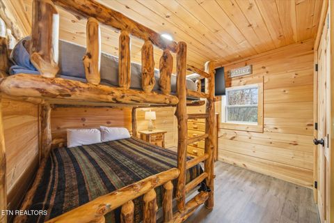 Tiny photo for 2037 Mccarter Drive, Sevierville, TN 37862 (MLS # 1323913)