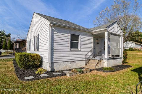 921 Shamrock Ave Knoxville TN 37917