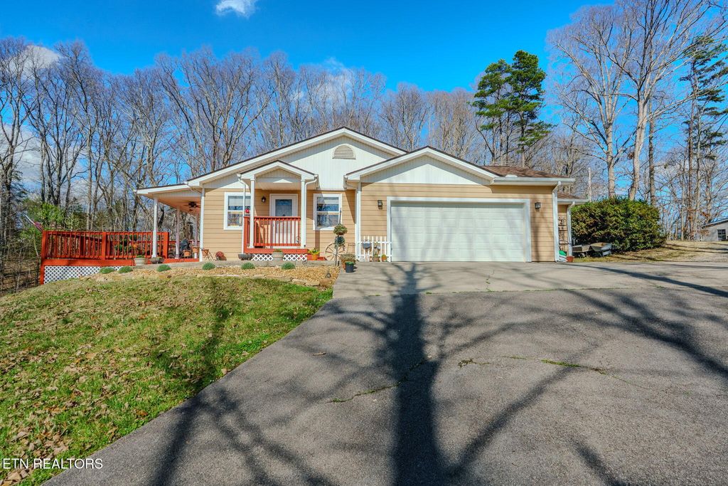Photo of 140 Britton Rd, Loudon, TN 37774 (MLS # 1332244)
