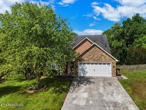 Photo of 7101 Pinecroft Lane, Knoxville, TN 37914 (MLS # 1342499)