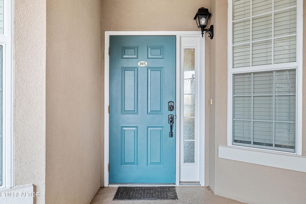 Photo of 555 Rarity Bay Pkwy #105, Vonore, TN 37885 (MLS # 1312479)